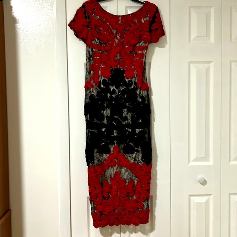 Worn once for a wedding size 8.